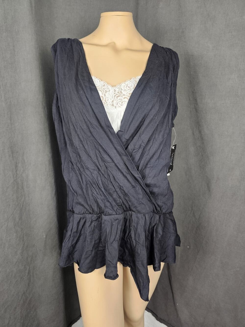 NWT Allison Brittney Women XL Wrap Top Black 100% Cotton Crinkle Peplum Blouse